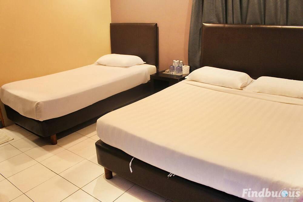 Sea Lion Hotel Pulau Ketam Bagan Teochew Екстер'єр фото